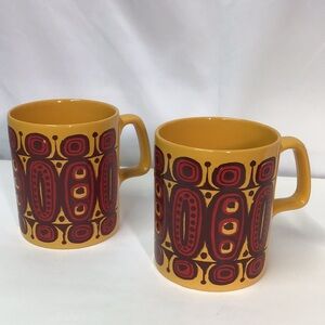 Vintage Retro 70s Style Yellow and Red Ceramic Mugs pair Made in England